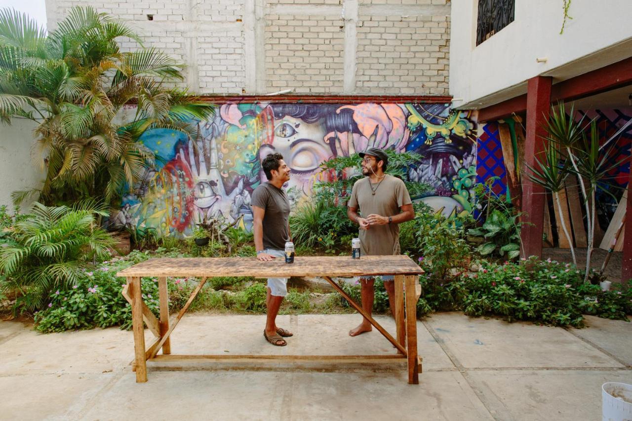 Hostel Residencia Artistica Puerto Escondido  Exterior foto